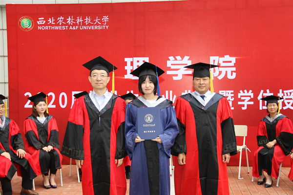 学位授予（一）.jpg