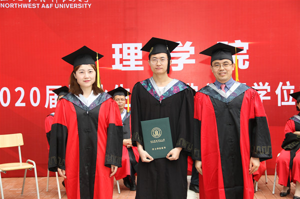 学位授予（第五组）.jpg